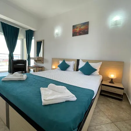 Guest house Por Favor 3*